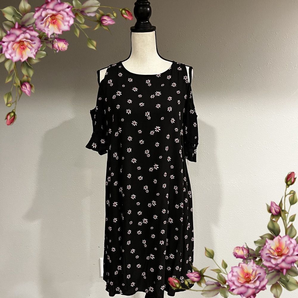 Floral cold‎ shoulder short sleeve loose fit dress